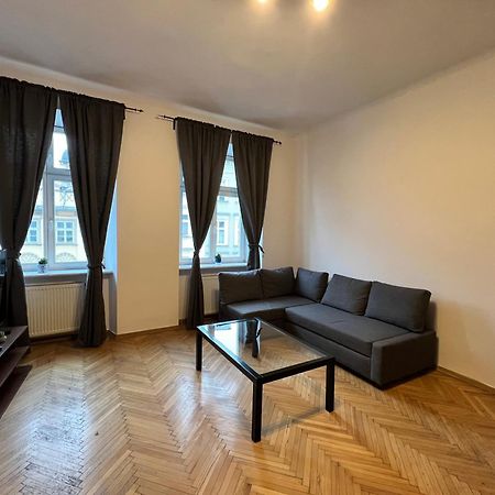 Apartament Rodzinny 14 Krakow Bagian luar foto